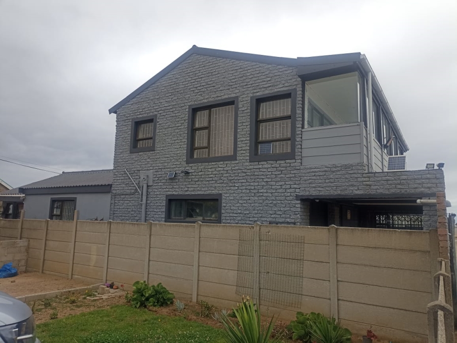 5 Bedroom Property for Sale in Heiderand Western Cape